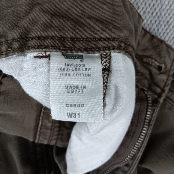 Levi's Cargo Short's Men's 31X10 Dark Army Green Outdoor Summer Casual Hiking - Picture 4 of 13